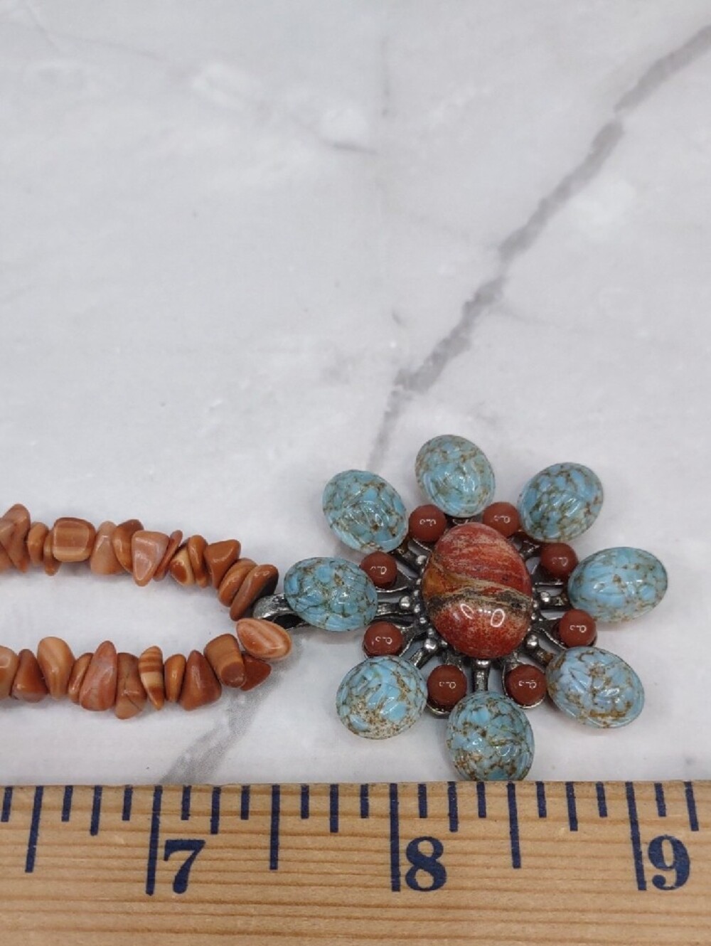 Artisan Crafted Banded Agate Chip Necklace w/Scarab Cabachon Flower Pendant - Picture 4 of 5